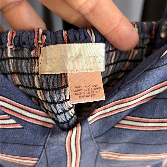 Band of Gypsies Cropped Tank. Large. PTP 17”. - Picture 3 of 4